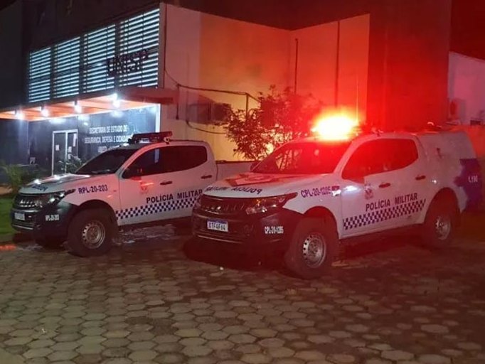 SE DEU MAL: Homem é baleado após agredir e tentar tomar fuzil de policial militar