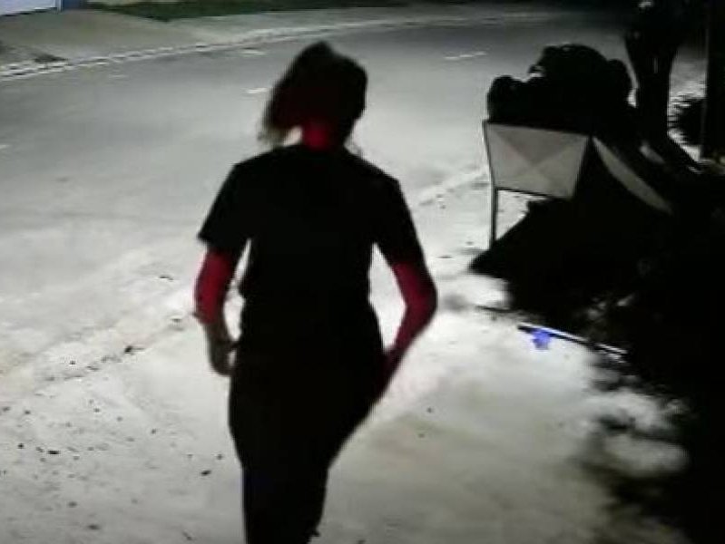 VÍDEO: imagens mostram ex-moradora de Rondônia saindo do trabalho antes de ser assassinada a facadas em cidade de MT