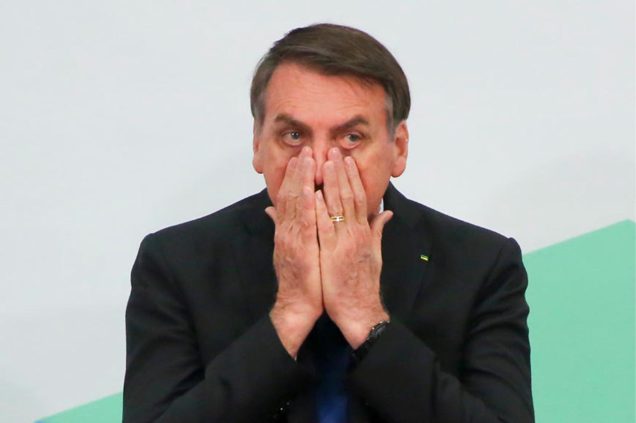 Pastor está entre deputados que assinaram pedido de prisão contra Bolsonaro