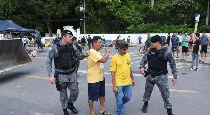 Presos em ato na Prainha são indiciados por ameaça a Poderes e à democracia