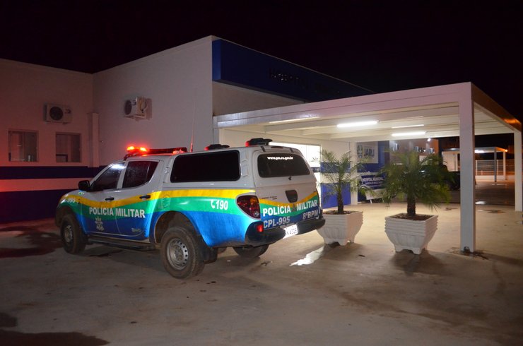 Jaru: Homem tenta suicídio e é salvo por vizinhos que o encontram com corda no pescoço